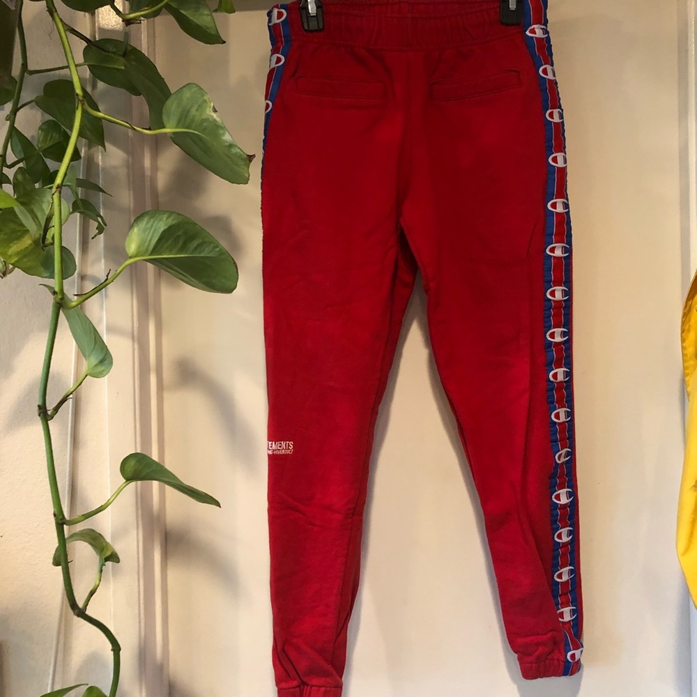 champion x vetements red sweatpants